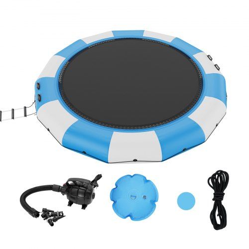 Opblaasbare watertrampoline met ladder – 4,5 m springoppervlak voor maximaal 360 kg